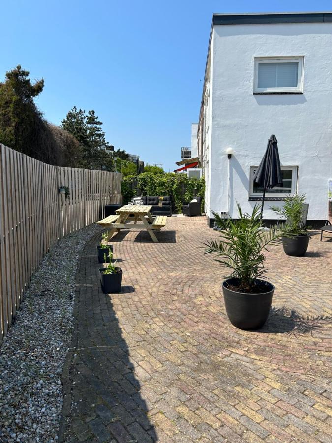 Amsterdam Beach Apartment 17, Incl Parking + Garden Zandvoort Exteriör bild